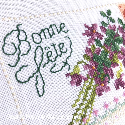 Monique Bonnin : Douces violettes (Bonne fête)(grille de broderie au point de croix)(détail)