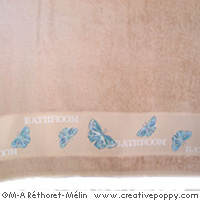 Les papillons, Drap de bain - grille point de croix - création Marie-Anne Réthoret-Mélin (zoom 2)
