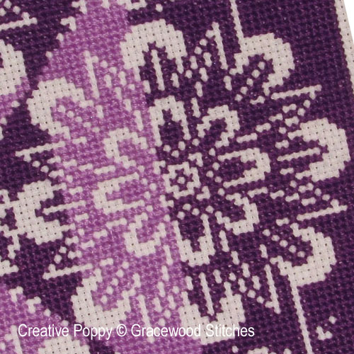 Gracewood Stitches - Traces de dentelles - Vivacité violette, zoom 2 (grille de broderie point de croix)