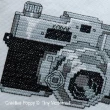 Tiny Modernist - L'appareil photo vintage, zoom 1 (grille de broderie point de croix)