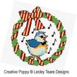 Lesley Teare - Couronnes de Noël aux oiseaux, zoom 3 (grille de broderie point de croix)